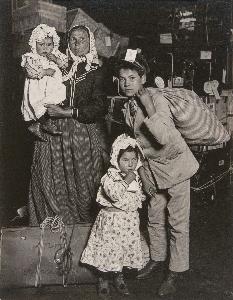 Lewis Wickes Hine