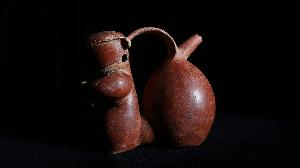 Wikioo.org - Bách khoa toàn thư về mỹ thuật - Nghệ sĩ, họa sĩ Ilama, Yotoco, Sonso, Malagana Cultures