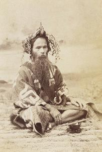 Tamoto Kenzō