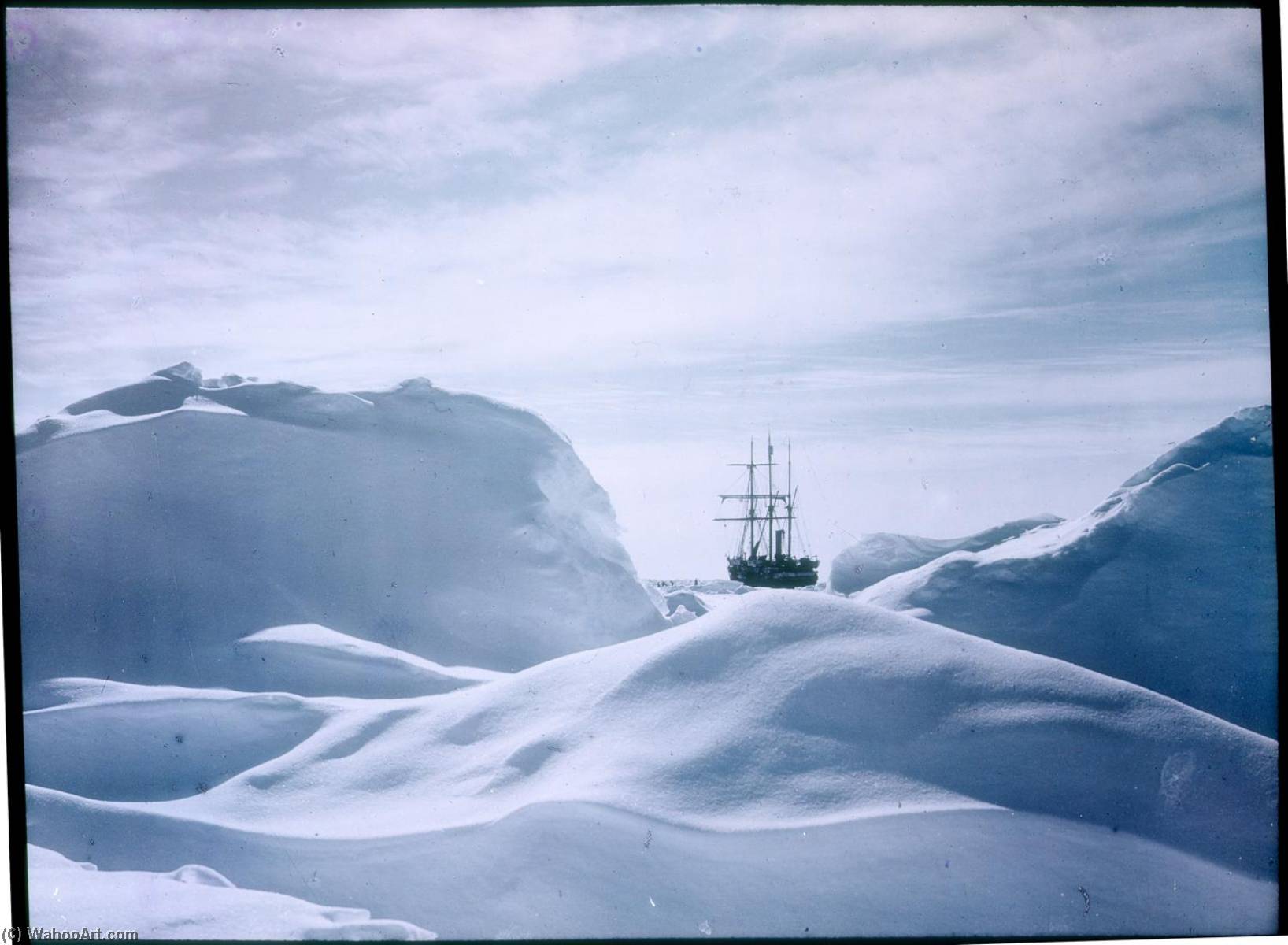 В середине 20 века антарктида. Экспедиция Шеклтона в Антарктиду 1914. Экспедиция Шеклтона в Антарктиду. Эндьюренс корабль Шеклтона. Frank Hurley.