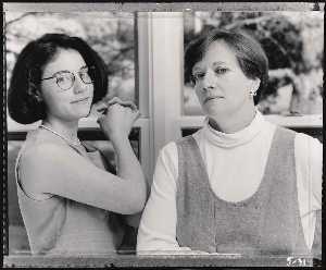 Wikioo.org - The Encyclopedia of Fine Arts - Artist, Painter  Elaine O'neil
