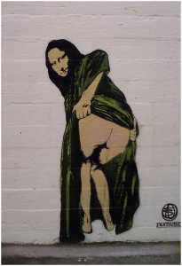 Banksy - Mona lisa showing her bum