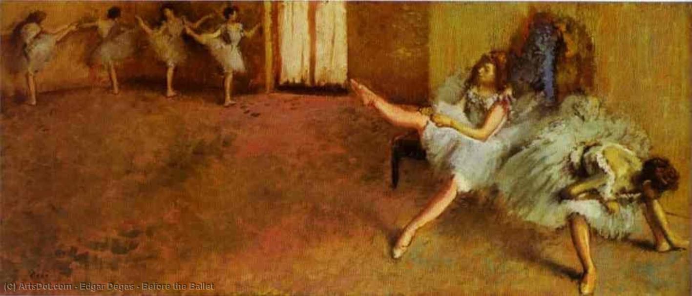 Wikioo.org - The Encyclopedia of Fine Arts - Painting, Artwork by Edgar Degas - Before the Ballet