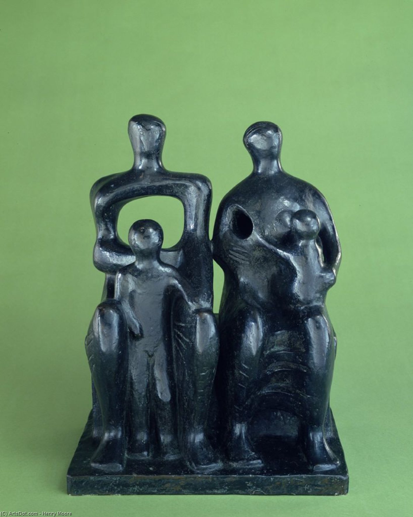 WikiOO.org - Encyclopedia of Fine Arts - Maalaus, taideteos Henry Moore - Family Group1