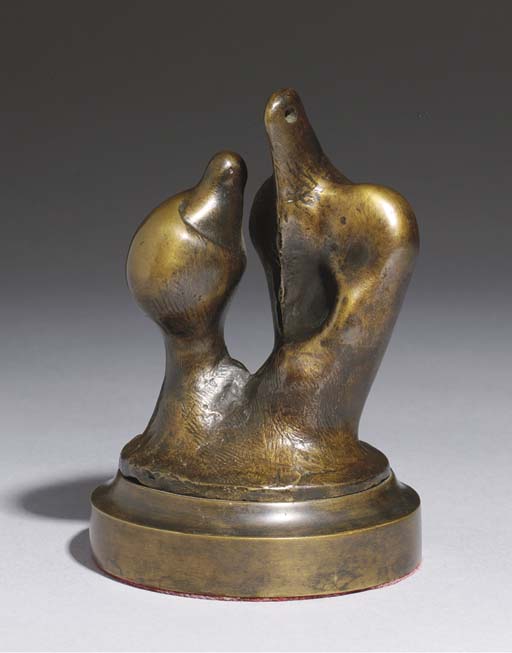WikiOO.org - Encyclopedia of Fine Arts - Maalaus, taideteos Henry Moore - Mother and Child; Circular Base
