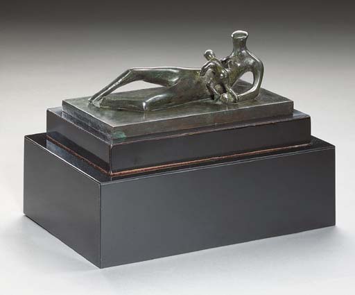 WikiOO.org - Encyclopedia of Fine Arts - Lukisan, Artwork Henry Moore - Reclining Mother and Child IV
