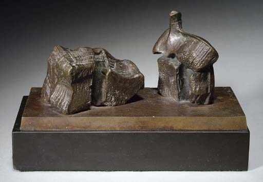 Wikioo.org – La Enciclopedia de las Bellas Artes - Pintura, Obras de arte de Henry Moore - Dos piezas Figura reclinada Maqueta  sinduda  1