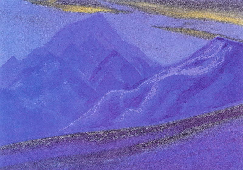 Wikioo.org - The Encyclopedia of Fine Arts - Painting, Artwork by Nicholas Roerich - Ladakh. Golden clouds over blue mountains.