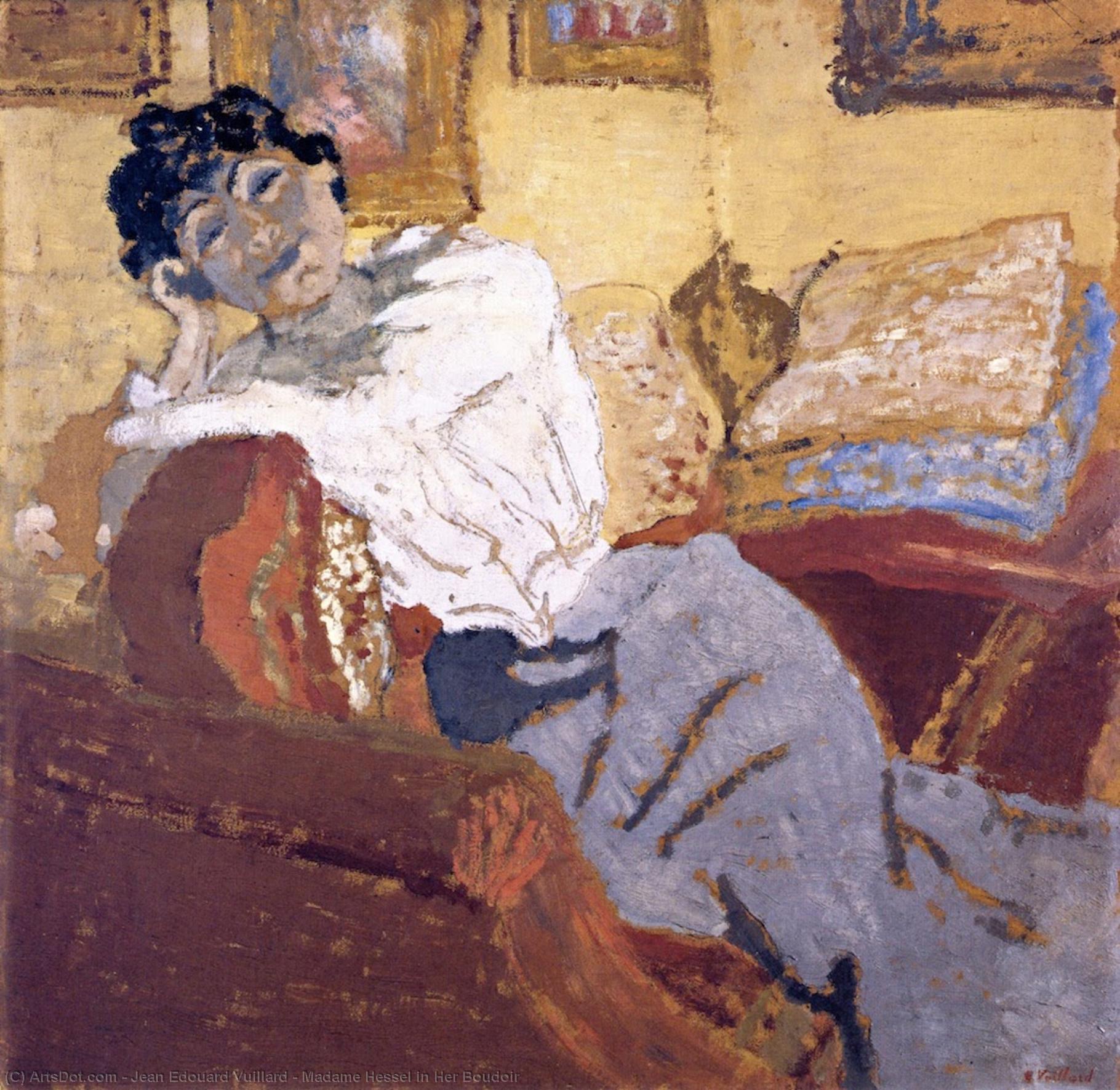 WikiOO.org - Encyclopedia of Fine Arts - Maleri, Artwork Jean Edouard Vuillard - Madame Hessel in Her Boudoir