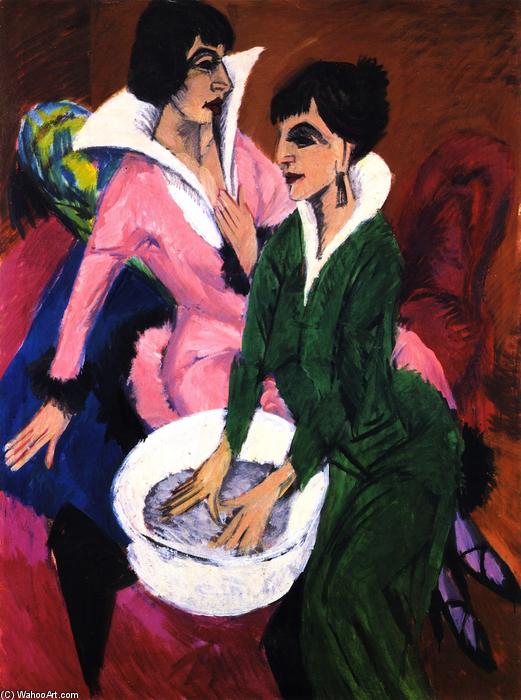 Wikoo.org - موسوعة الفنون الجميلة - اللوحة، العمل الفني Ernst Ludwig Kirchner - Two Women with a Washbasin