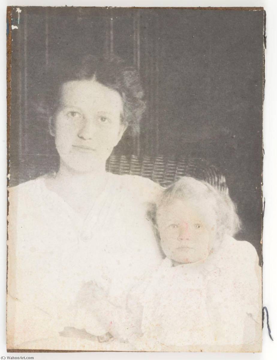 WikiOO.org - Enciklopedija likovnih umjetnosti - Slikarstvo, umjetnička djela Joseph Cornell - Untitled (1909 photograph of Cornell's mother with baby sister Elizabeth )