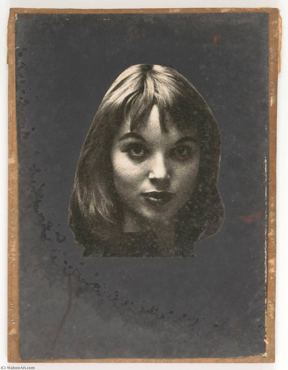Wikioo.org - Bách khoa toàn thư về mỹ thuật - Vẽ tranh, Tác phẩm nghệ thuật Joseph Cornell - Untitled (head of a woman in frontal pose)