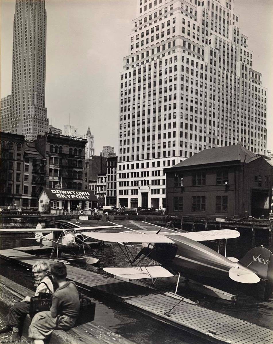 Wikioo.org - The Encyclopedia of Fine Arts - Painting, Artwork by Berenice Abbott - Downtown Skyport, Foot of Wall Street