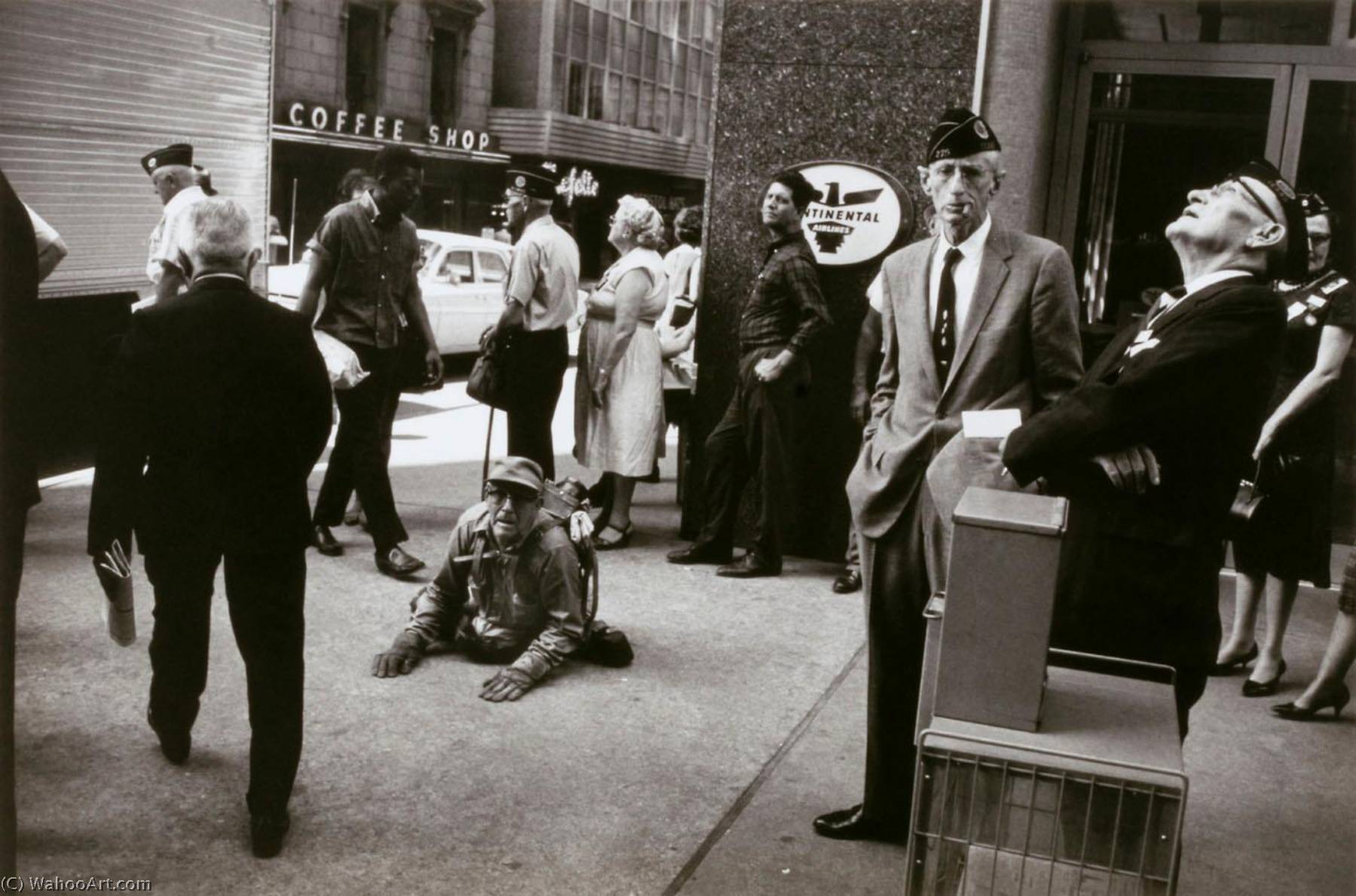 Wikioo.org - The Encyclopedia of Fine Arts - Painting, Artwork by Garry Winogrand - American Legion Convention, Dallas, Texas