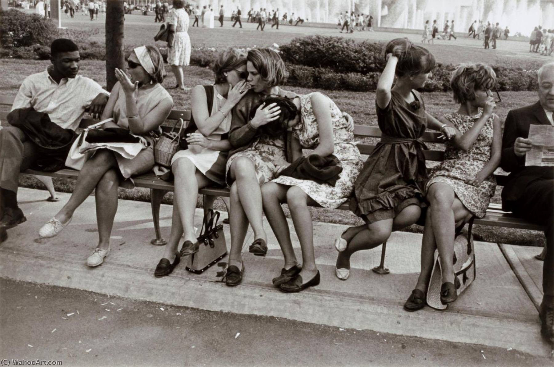 Wikioo.org - The Encyclopedia of Fine Arts - Painting, Artwork by Garry Winogrand - World's Fair, New York City, New York