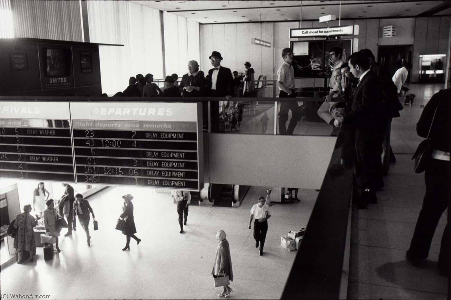 Wikioo.org - The Encyclopedia of Fine Arts - Painting, Artwork by Garry Winogrand - Untitled (T.W.A. Terminal)