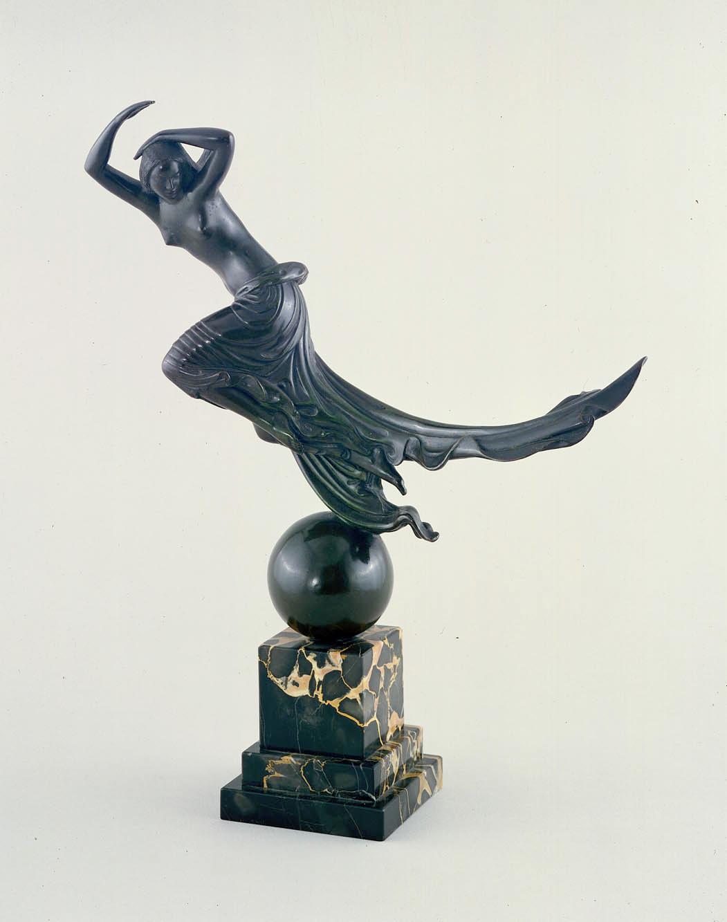 Wikioo.org - The Encyclopedia of Fine Arts - Painting, Artwork by Paul Manship - Flight of Night