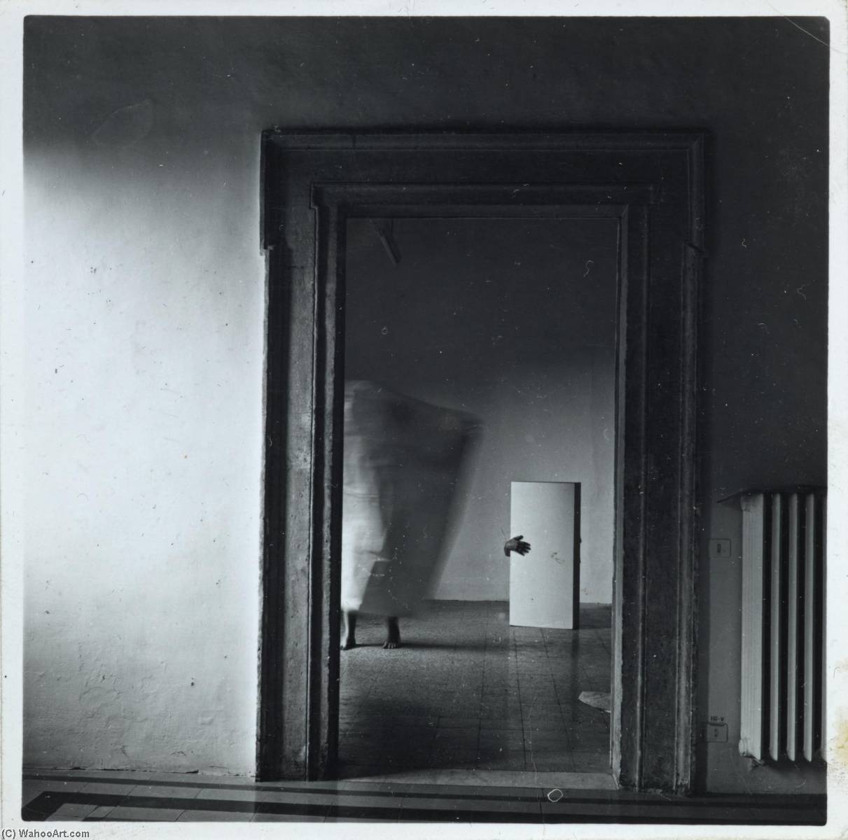 Wikioo.org - The Encyclopedia of Fine Arts - Painting, Artwork by Francesca Woodman - From Angel Series, Roma, September 1977