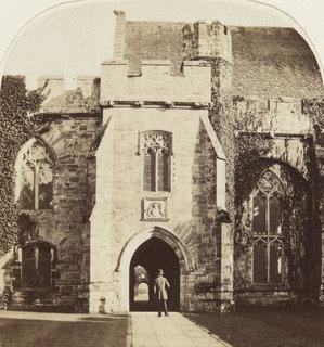 Wikioo.org - The Encyclopedia of Fine Arts - Painting, Artwork by Roger Fenton - Penshurst Castle