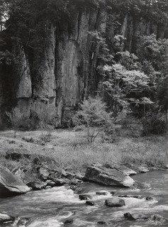 Wikioo.org - The Encyclopedia of Fine Arts - Painting, Artwork by Ken Domon - The Muro River with the Figure of Miroku Carved in the Cliff (Spring)