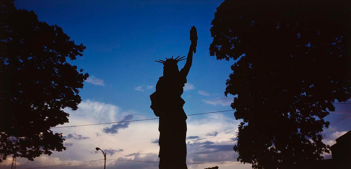 WikiOO.org - Encyclopedia of Fine Arts - Lukisan, Artwork Arthur Taussig - Statue of Liberty, Springfield, Missouri, from the portfolio Statues of Liberty