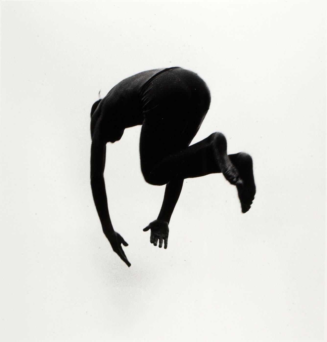 Wikioo.org - The Encyclopedia of Fine Arts - Painting, Artwork by Aaron Siskind - Untitled (from, Pleasures and Terrors of Levitation 60 )