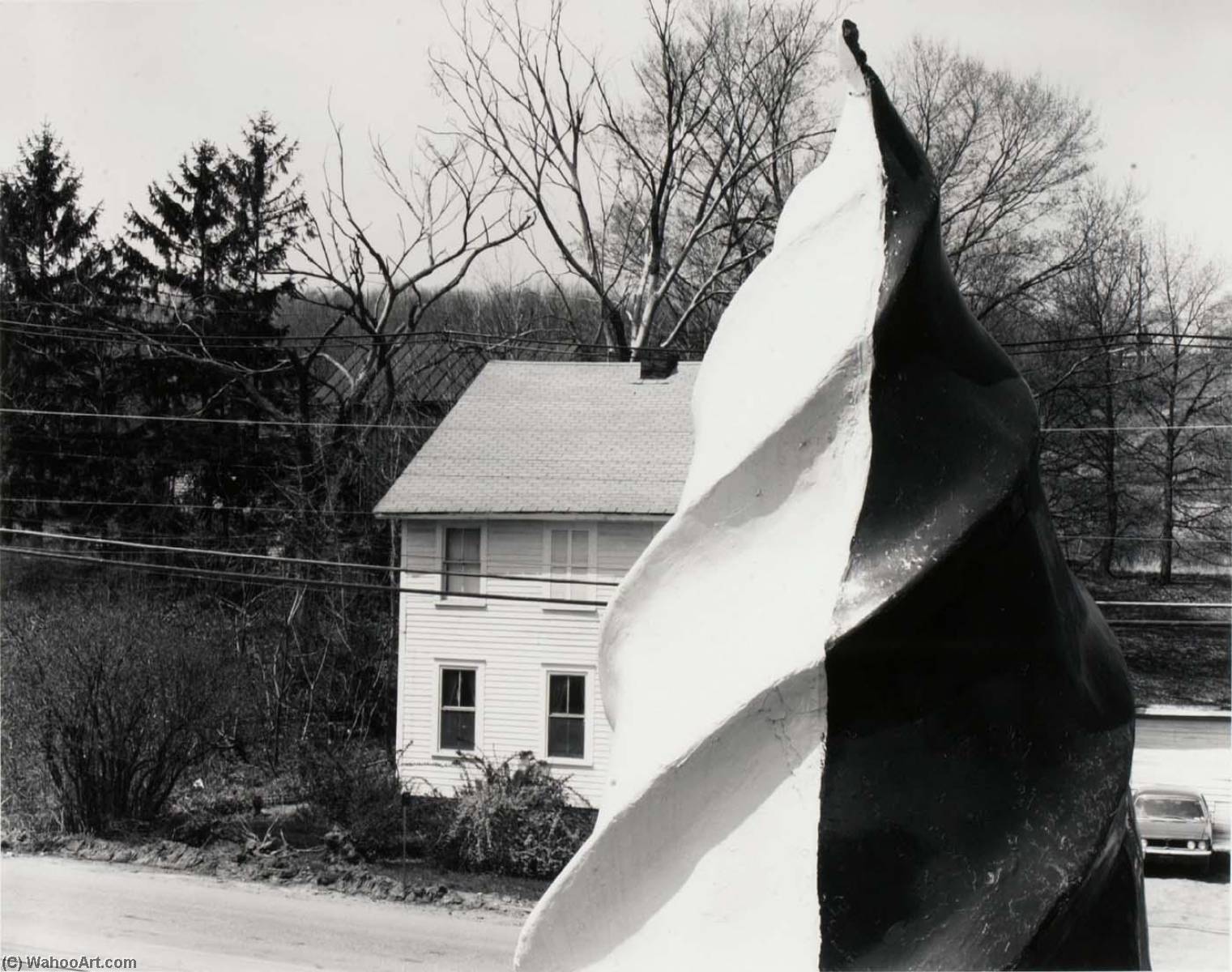 Wikioo.org - The Encyclopedia of Fine Arts - Painting, Artwork by Burk Uzzle - Untitled (Black and White Plaster Ice Cream Cone House)
