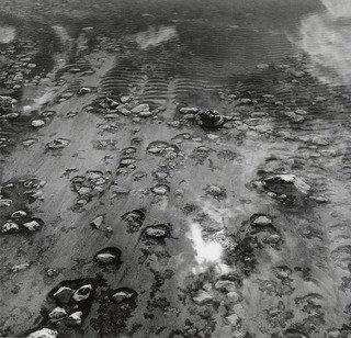 Wikioo.org - The Encyclopedia of Fine Arts - Painting, Artwork by Shomei Tomatsu - The River Styx, Aomori