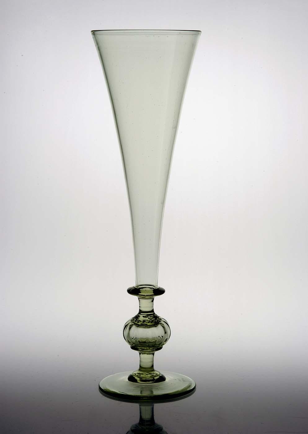 Wikioo.org – L'Encyclopédie des Beaux Arts - Peinture, Oeuvre de Alan Goldfarb - Style vénitien coupe  en Champagne  flûte