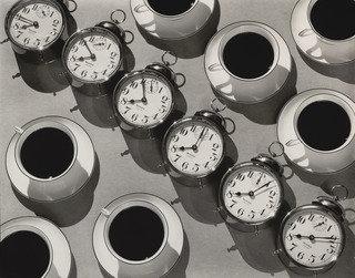 Wikioo.org – La Enciclopedia de las Bellas Artes - Pintura, Obras de arte de Ralph Steiner - Ocho O'Clock Cafetera