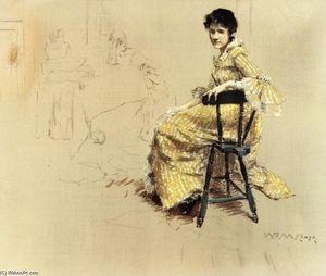 Mujer sentada en vestido de rayas de Yello