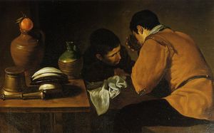 Двое молодых людей питаться в скромный таблице
