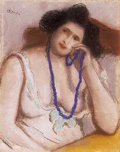 mujer con azul  Perla  collar