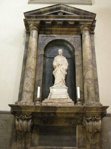 Smf, Statua In Nicchion