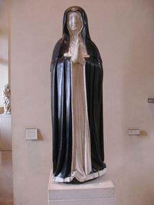 Statue der Maria von Bourbon, Prieure des Dominica De Saint-Louis de Poissy