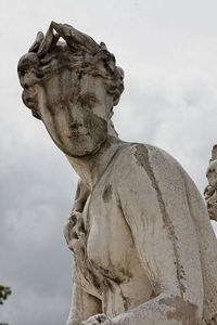 La Estatua Delaware La Loira et du loiret Danes Le jardín de las Tullerías Un París
