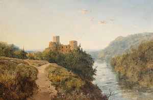 Goodrich castillo en el río Wye