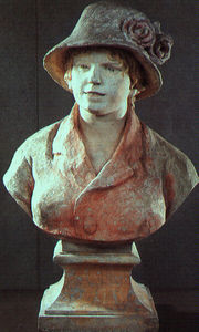 Bust of Madame Renoir, polychromed cement, Musé