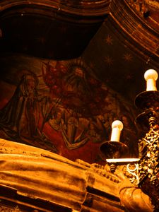 sepulcre de sanca ximenis de Cabrera , un la Catedral de Barcellona ; escultura di pere oller , pintura de lluís dalmau ( s xv )