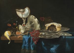 オウムガイ、銀食器やブラックベリーパイ（1646）のある静物