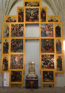 Retablo de la vida de Cristo y de la Virgen María, un retablo antiguo Catedral Sogorb