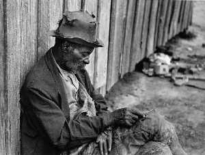 The Whittler, an old Negro man (ex slave) Camden, Alabama