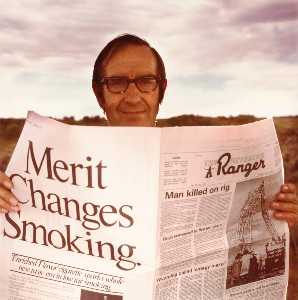 editor de periódicos riverton , desde el Wyoming Documental Encuesta Proyecto