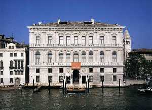 Palazzo Grassi Façade