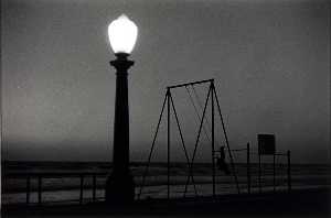 San Diego (Lightpost, Swings)