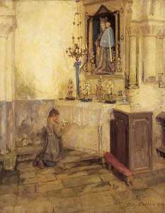 Девушка молится в  церковь