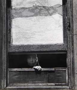 Безымянный ( окно оттенок , старый подросток на руках )